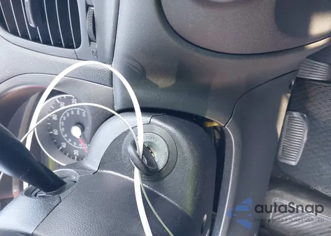 2009 Hyundai Accent Gs from USA, damaged, VIN KMHCM36C99U133572